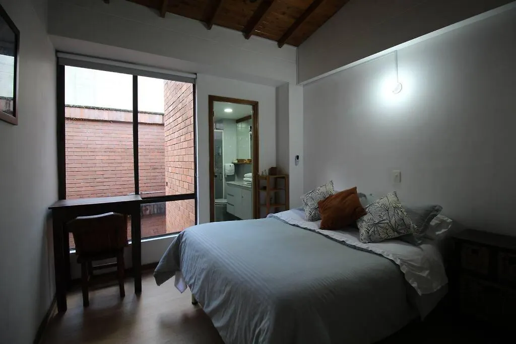 Apartamento Comodo En El Poblado Медельин Апартаменты